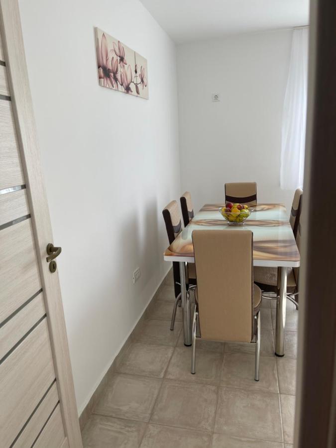 Bymandu Apartment Corbu  Luaran gambar